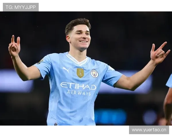 阿尔瓦雷斯半决赛梅开二度的战术与荣誉价值分析